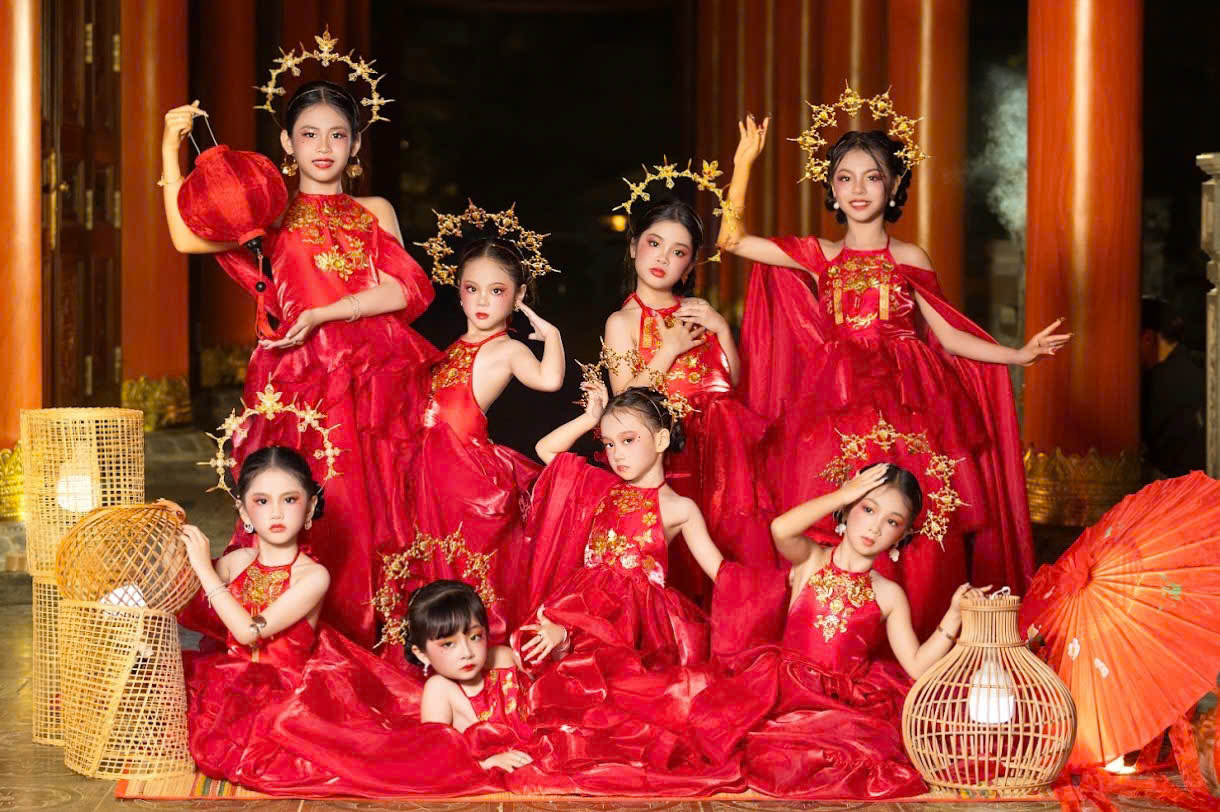 555.bo-suu-tap-thu-son-ntk-givan-tran