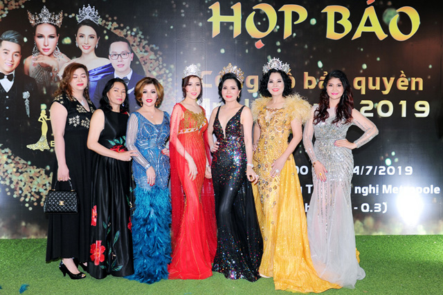 mrs-universe-2019-hoa-hau-quy-ba-hoan-vu7