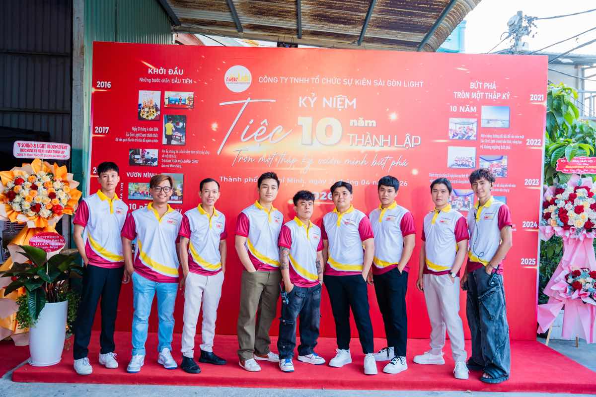 1z.490.sai-gon-light-event-2