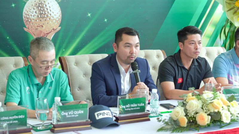 ROYAL’S CUP 2025 CHÍNH THỨC RA MẮT – GIẢI GOLF CHUYÊN NGHIỆP THUỘC HỆ THỐNG VGA TOUR DO ROYAL LONG AN GOLF &amp; COUNTRY CLUB VÀ  HIỆP HỘI GOLF VIỆT NAM ĐỒNG TỔ CHỨC