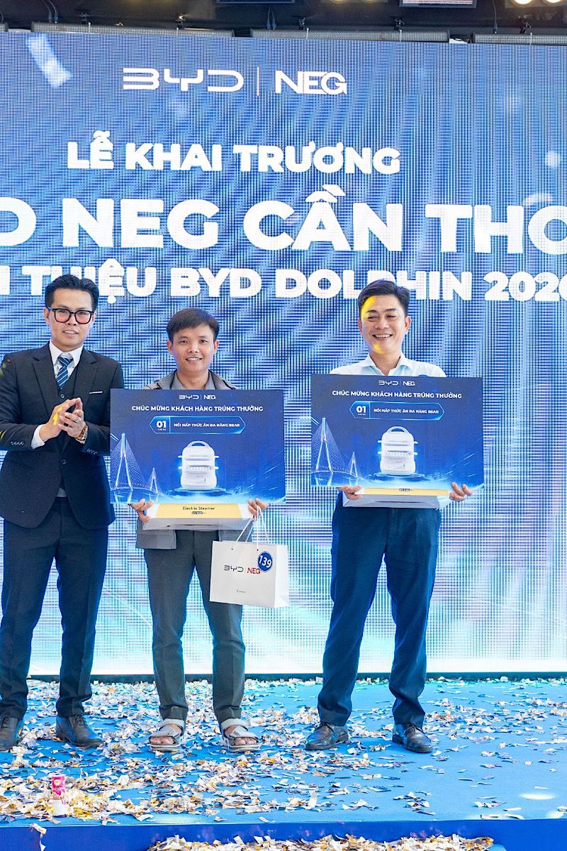 BYD NEG Cần Thơ khai trương, kh&aacute;ch h&agrave;ng bắt đầu đặt cọc Dolphin 2026 ngay ng&agrave;y đầu ra mắt