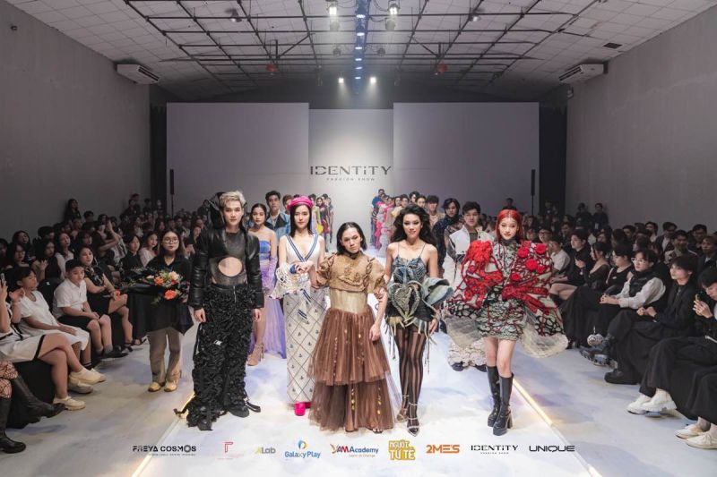 Identity Fashion Show - Dấu ấn sinh viên FPT qua sân chơi thời trang chuyên nghiệp, ấn tượng