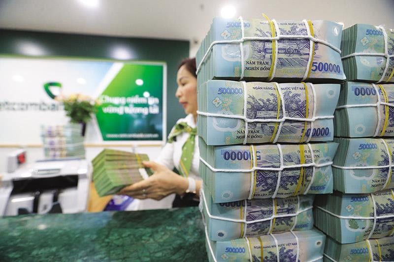 Bảng xếp hạng lợi nhuận ngân hàng: Vietcombank vẫn &#039;cô đơn trên đỉnh&#039;, BIDV, MB, VietinBank thăng hạng